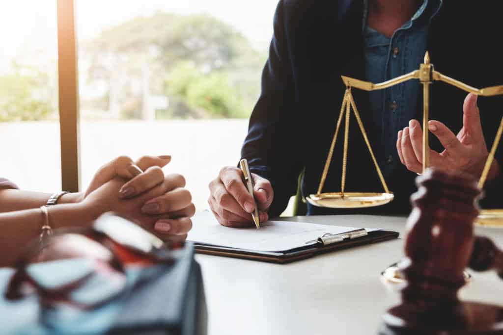 Court Applications vs. Mediation: A Less Stressful Path with EH Mediation Bishop\'s Stortford